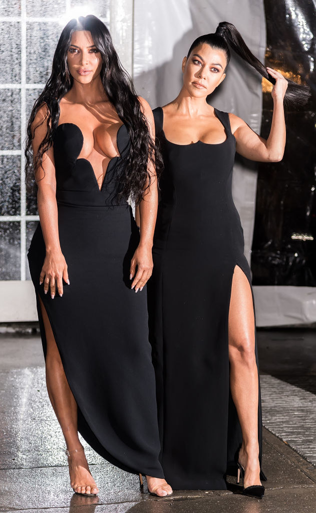 Kim i Kourtney Kardashian /Gilbert Carrasquillo /Getty Images