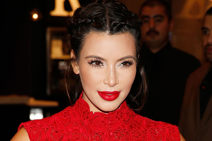 Kim Kardashian przyznaje, że kuracje odmładzające to dla niej rutyna /Getty Images/Flash Press Media