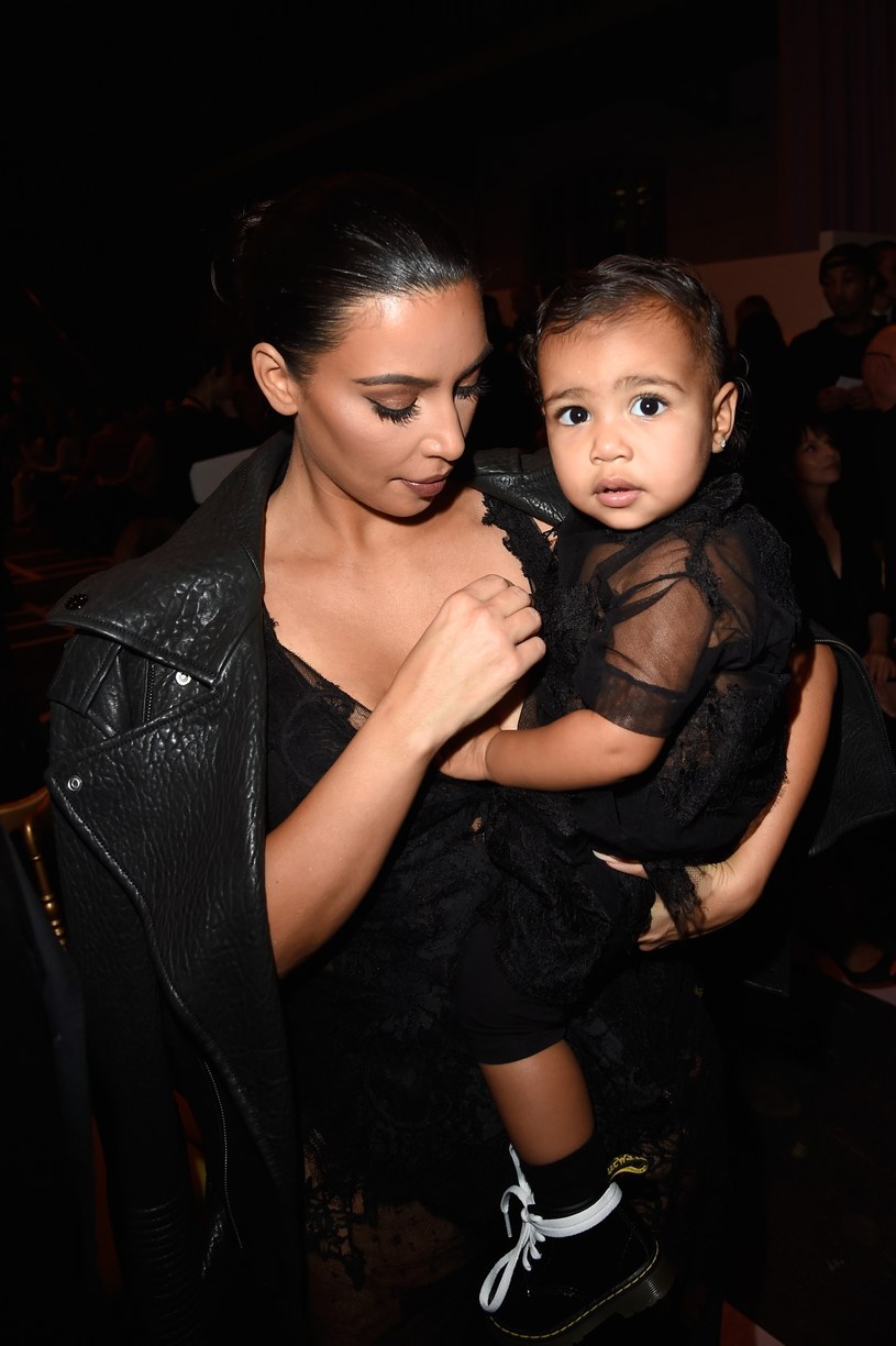 Kim Kardashian z córeczką /Pascal Le Segretain /Getty Images