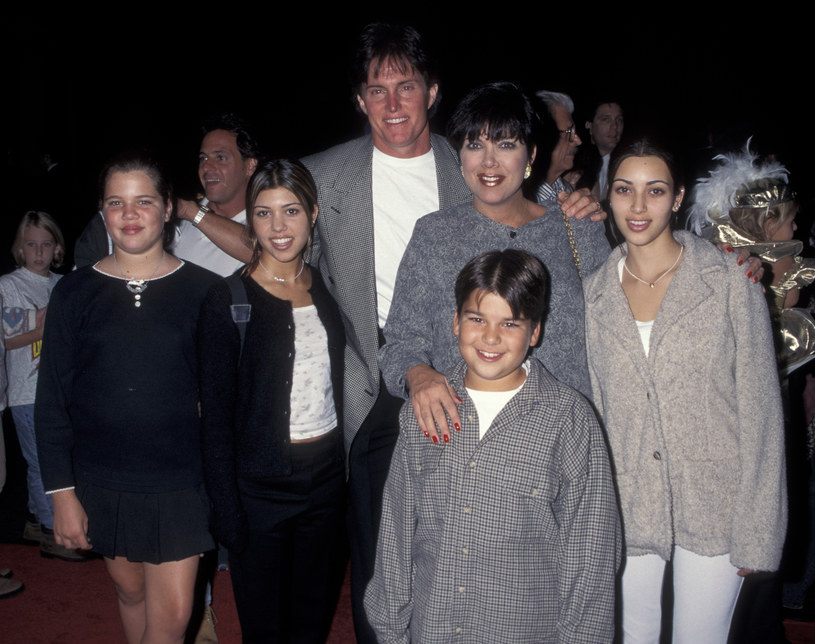 Kim Kardashian z rodziną w latach 90. XX w. / Ron Galella/Ron Galella Collection  /Getty Images