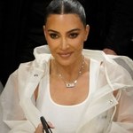 Kim Kardashian zachwyciła stylizacją. Prosto i modnie?