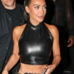 Kim Kardashian zaskoczyła stylizacją. Obcisła sukienka zrobiła furorę