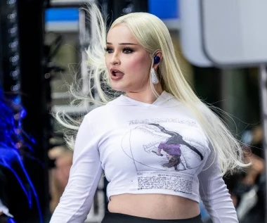 Kim Petras i nowa płyta "Problematique". Transpłciowa wokalistka zaprosiła Paris Hilton