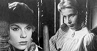 Kinematografia szwedzka: Bibi Andersson i Gunnel Lindblom w filmie "Tam gdzie rosną poziomki", reż /Encyklopedia Internautica