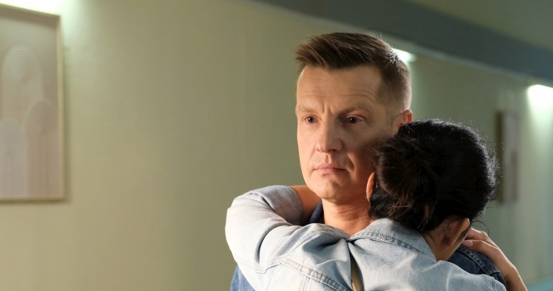 Kinga przekaże Pawłowi filmiki od Franki. Jak przyjmie je wdowiec? /Źródło: AIM