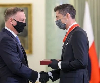 ​Kinga Rusin krytykuje Roberta Lewandowskiego za to, że przyjął order od prezydenta