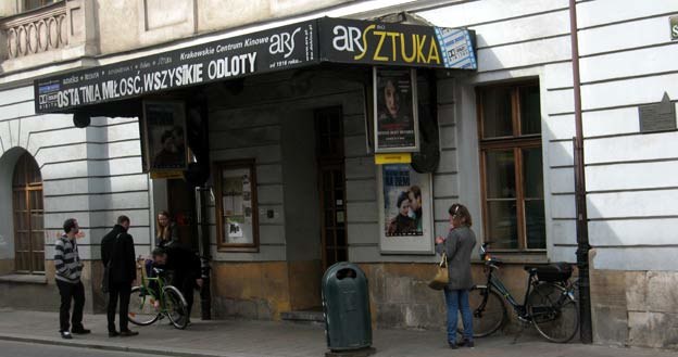 Kino Ars czynne będzie do 30 kwietnia 2012 /INTERIA.PL