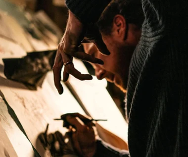 Kino żałoby i popisowa, przejmująca rola Benedicta Cumberbatcha