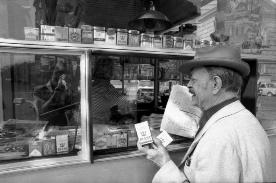 Kiostk "Ruchu" w Warszawie /Marek Broniarek /PAP