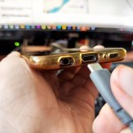 czyszczenie Kłaczki i brud, telefon się nie ładuje. Jak wyczyścić USB-C bez zwarcia?