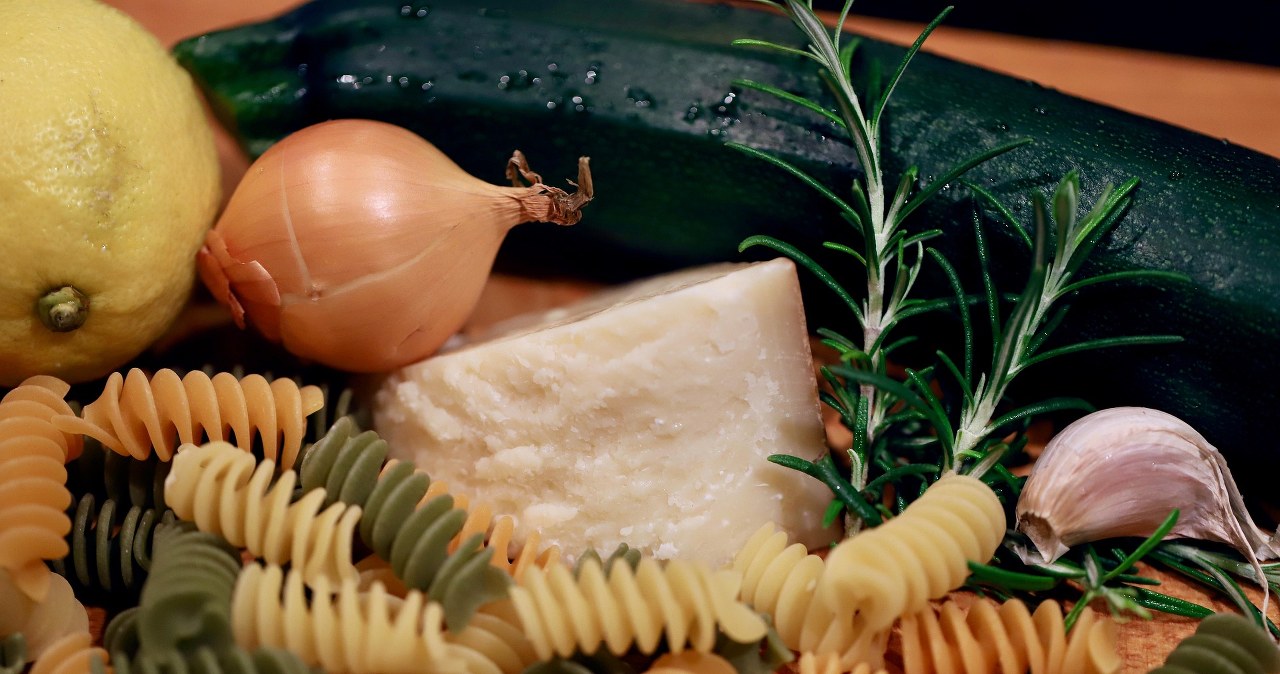 Класичне застосування пармезану в кулінарії - готувати з ним різноманітні пасти /pixabay.com