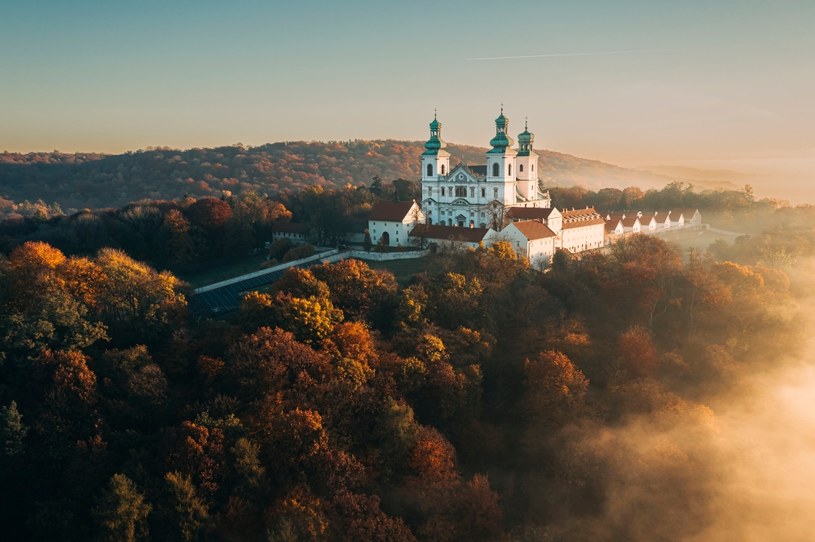 Klasztor kamedułów na krakowskich Bielanach /Piotr Tumidajski /Agencja FORUM