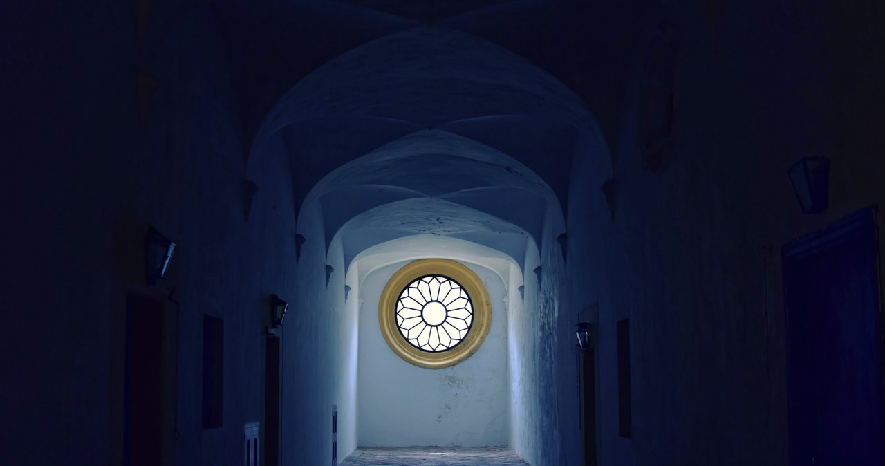 Klasztor Kartuzów na Majorce to mroczne korytarze i sąsiadujące ze sobą cele. W jednej z nich przebywał Chopin. /Paula Drechsler /archiwum prywatne
