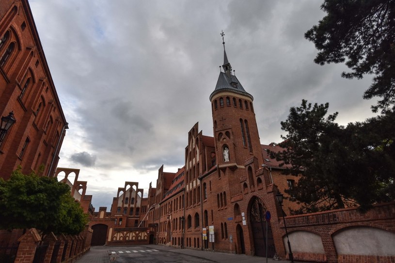 Klasztor Zgromadzenia Sióstr Miłosierdzia św. Wincentego a Paulo w Chełmnie /Piotr Lampkowski /East News