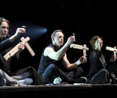 "Klątwa": Pikiety pod teatrem. "Zalecam pod ratuszem"