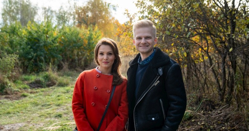 Klaudia Łapot i Paweł Grządziel w serialu "Klan" /Źródło: AIM