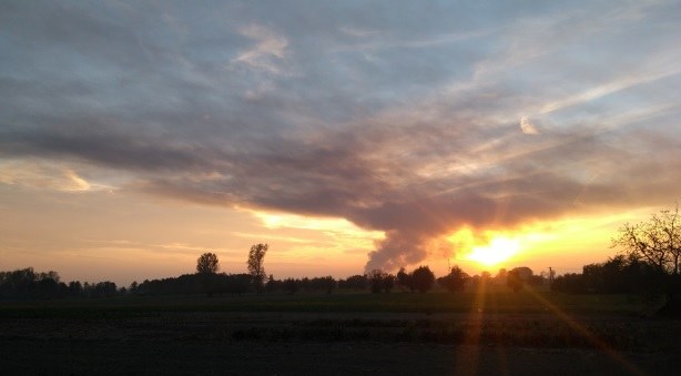 Kłęby dymu są widoczne z daleka /Gorąca Linia RMF FM