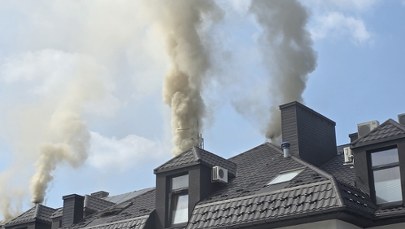 Kłęby dymu w Starachowicach. Pożar hotelu