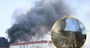 Kłęby dymu w Warszawie. Pali się nowy budynek