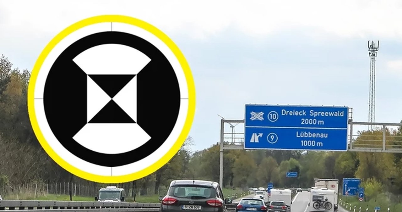 Klepsydra na niemieckich autostradach. Co oznacza ten znak? /Getty Images /
