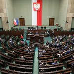 Klęska PiS w Sejmie. Ustawa covidowa odrzucona 