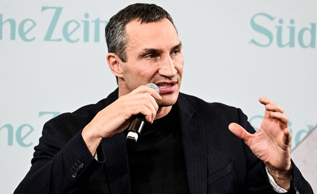 Kliczko: Przerwy w dostawach prądu w Kijowie mogą potrwać do wiosny