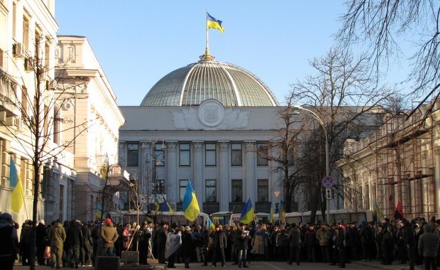 Kliczko w parlamencie: Janukowycz powinien ustąpić  