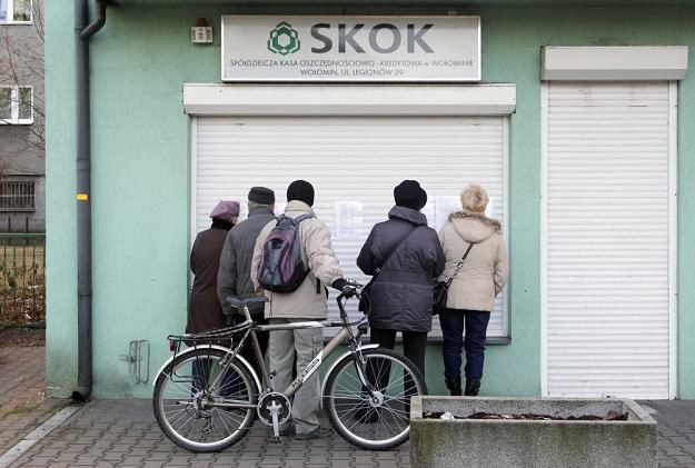 Klienci bankruta rzucili się po pieniądze... Fot. Stanisław Kowalczuk /Agencja SE/East News