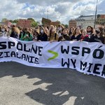 "Klimat ponad podziałami". Młodzieżowy Strajk Klimatyczny w Warszawie