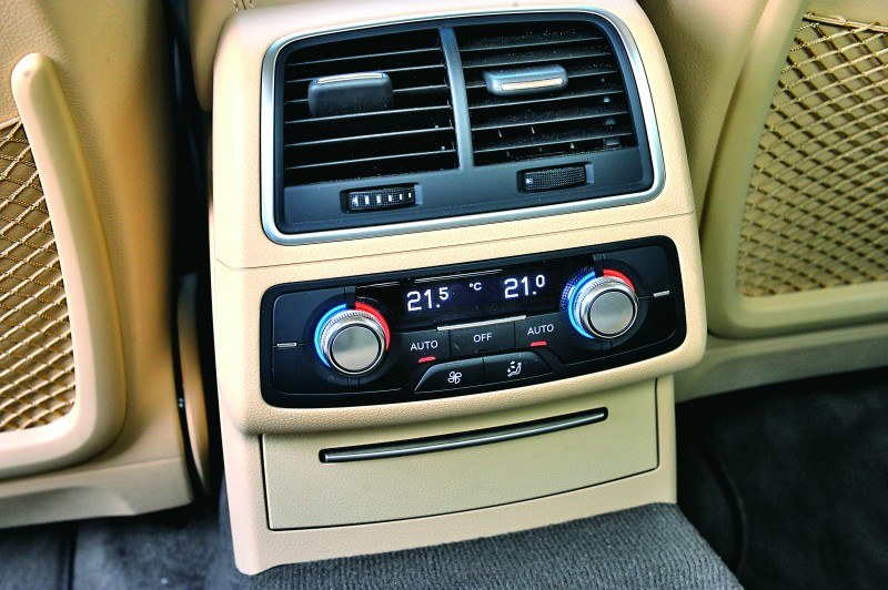 Klimatyzacja czterostrefowa w Audi A6 /Motor