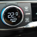 Klimatyzacja samochodowa. Ile kosztuje serwis wiosną 2024 roku?