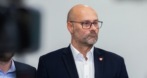 Kłodzka afera taśmowa. "Materiały wykradzione z telefonu"