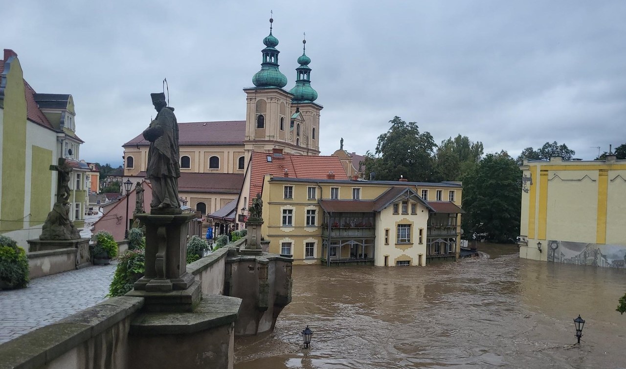 Kłodzko: Stan wody wyższy o ponad metr niż w 1997 r.