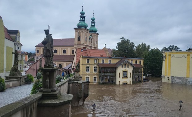 Kłodzko: Stan wody wyższy o ponad metr niż w 1997 r.