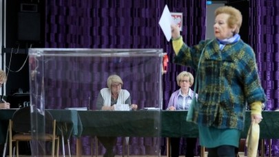 Kłopot z publikacją wyników referendum w Legionowie. Interwencja posłów PO