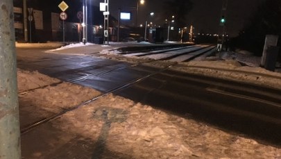 Kłopoty kierowców w dojeździe do Warszawy. Powodem zamknięty przejazd kolejowy