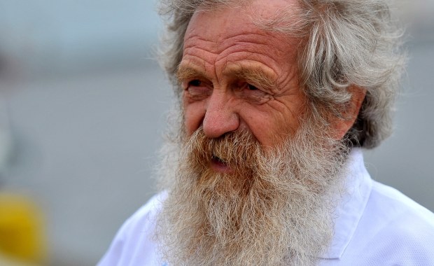 Kłopoty Polaka na Atlantyku. Aleksander Doba dryfuje i czeka na pomoc