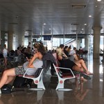 Kłopoty polskich turystów w Barcelonie. Od wczoraj nie mogą wrócić do kraju