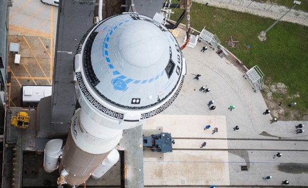 Kłopoty w czasie testu załogowego pojazdu kosmicznego Boeinga
