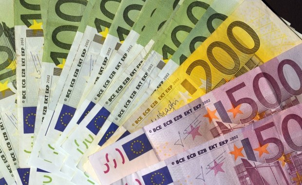 Kloszard ukradł pół miliona euro. Człowieka zatrzymano, a pieniądze zniknęły