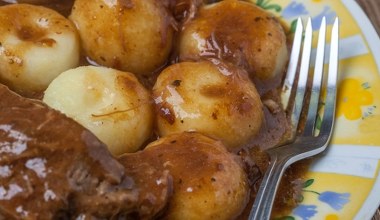 Kluski śląskie z tym sosem smakują o niebo lepiej. Mąż będzie je jadł kilogramami 