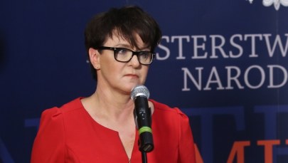 Kluzik-Rostkowska o podręcznikach: Nie chodzi o wizerunek, ale o trwałą zmianę