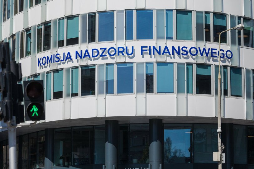 KNF niepokoi się o skutki orzeczeń TSUE dla polskiego sektora finansowego / Arkadiusz Ziolek /East News