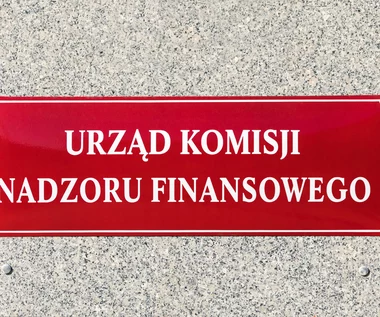 KNF ostrzega przed oszustami wyłudzającymi zdjęcia