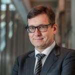 KNF zatwierdza prospekt w związku z podziałem Selvity na dwie spółki