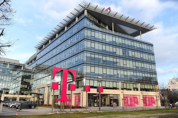 KNF zawiadomiła prokuraturę w sprawie praktyk T-Mobile. Fot. M. Jagielski /Agencja SE/East News