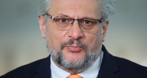 KO zawiesi senatora Tomasza Lenza?