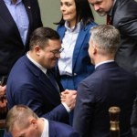 Koalicja obroniła ministra Krajewskiego. "Dotarło, posłowie PiS?"