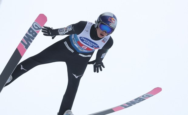 Kobayashi wygrywa w Sapporo. Słaby występ polskich skoczków 