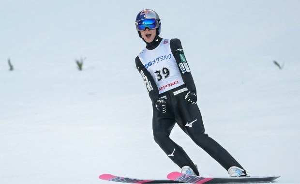 Kobayashi znów wygrywa w Sapporo. Stoch i Wąsek w drugiej "10" 